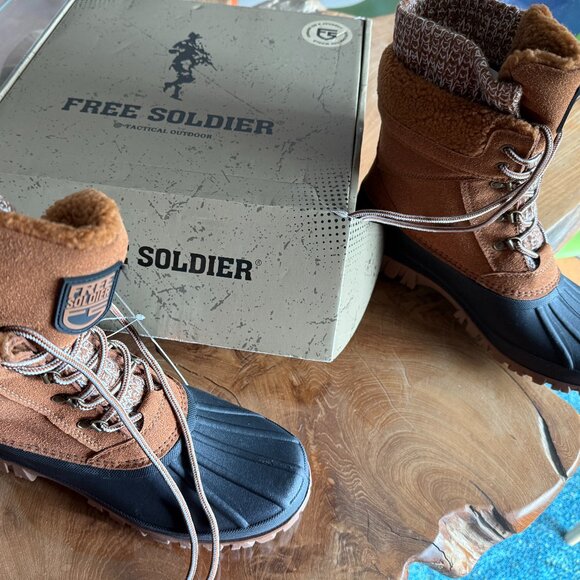 Never Worn     FREE SOLDIER  Tan Winter boots  women's Size 9 - Picture 1 of 14